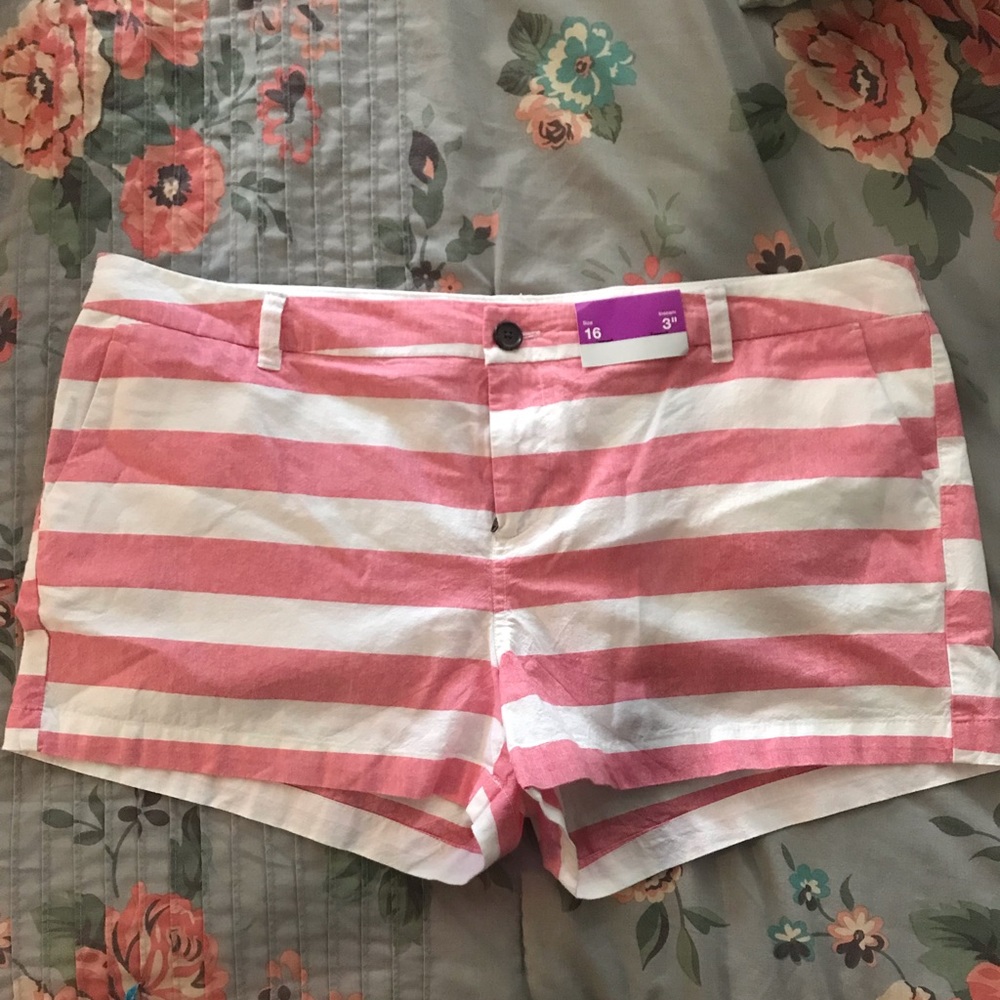 Women’s shorts